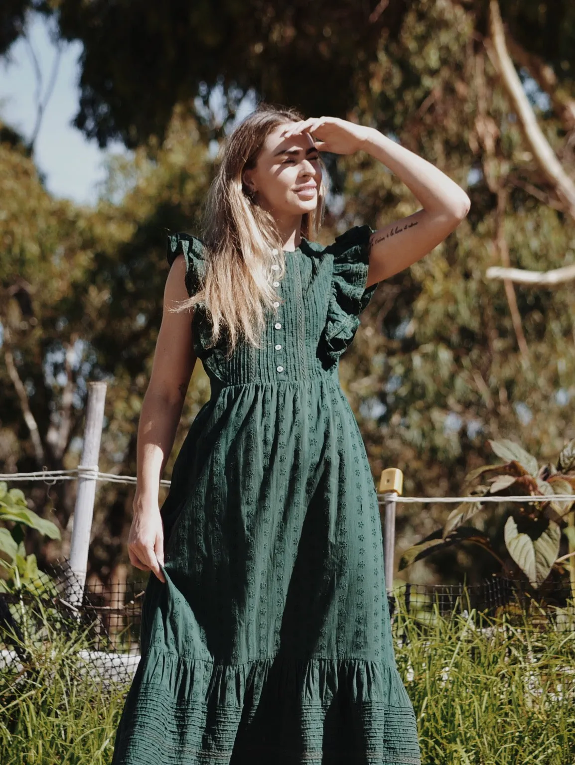 100% RECYCLED COTTON - ARLINGTON DRESS FOREST GREEN BUTTON THROUGH