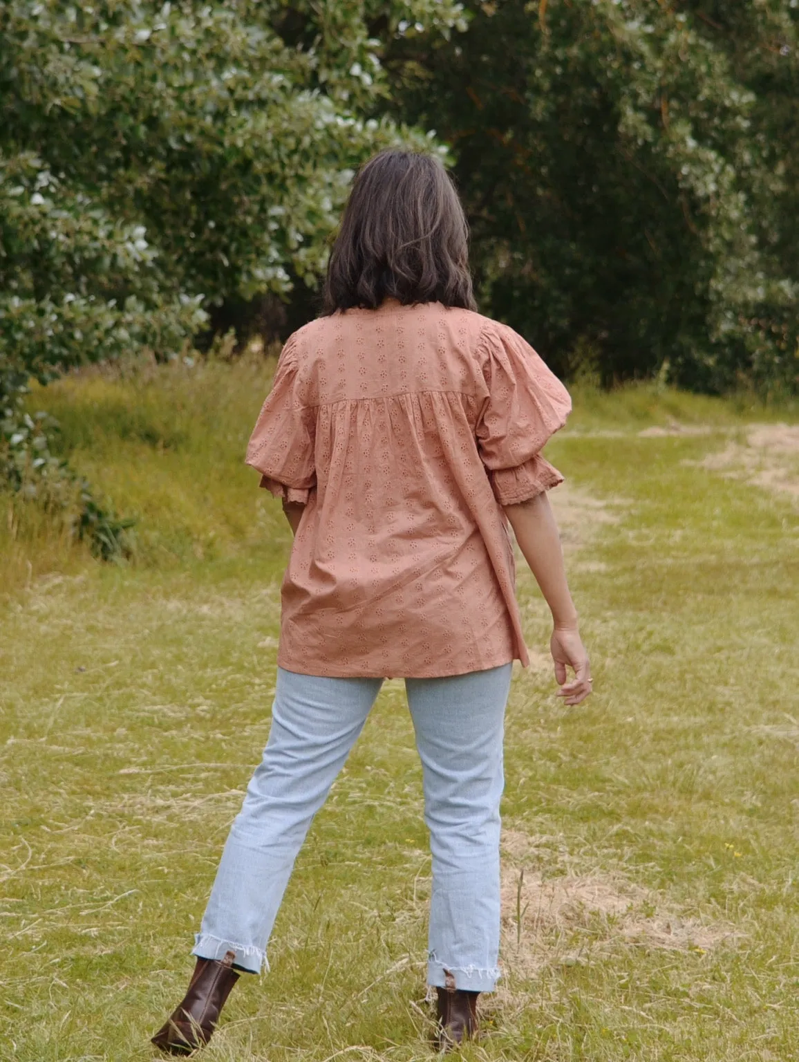 100% RECYCLED COTTON - MORNING SONG HAND SMOCKED BLOUSE ANTIQUE BROWN