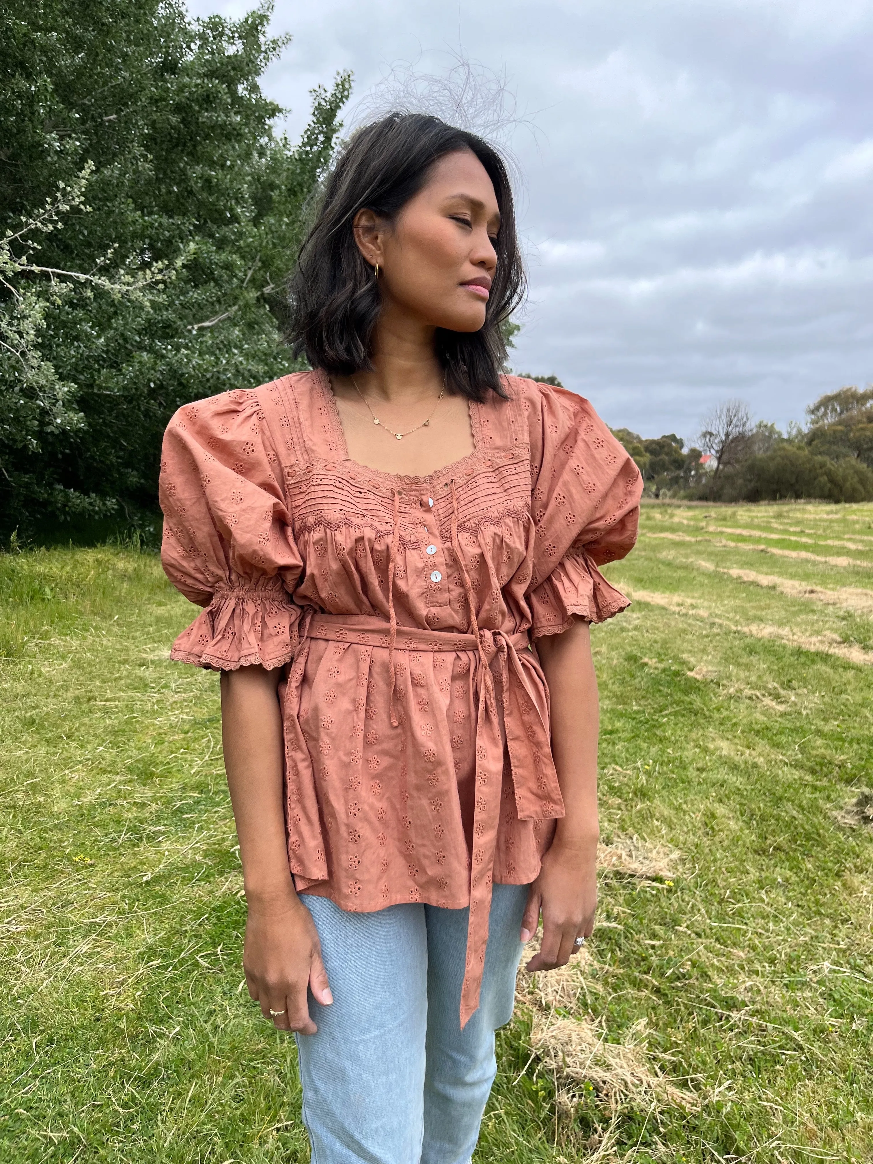 100% RECYCLED COTTON - MORNING SONG HAND SMOCKED BLOUSE ANTIQUE BROWN