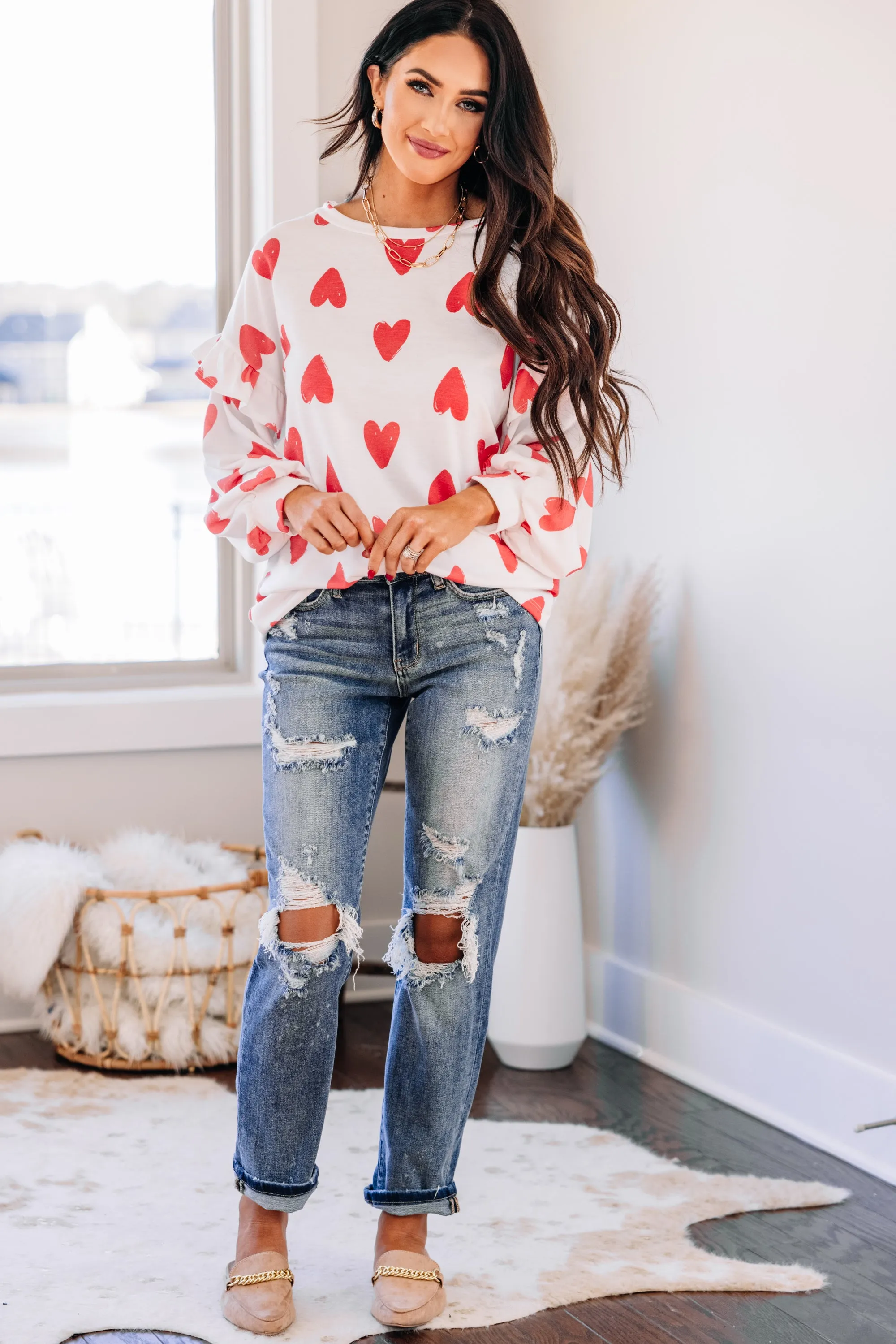 Adorable Destinations White Heart Print Ruffled Pullover