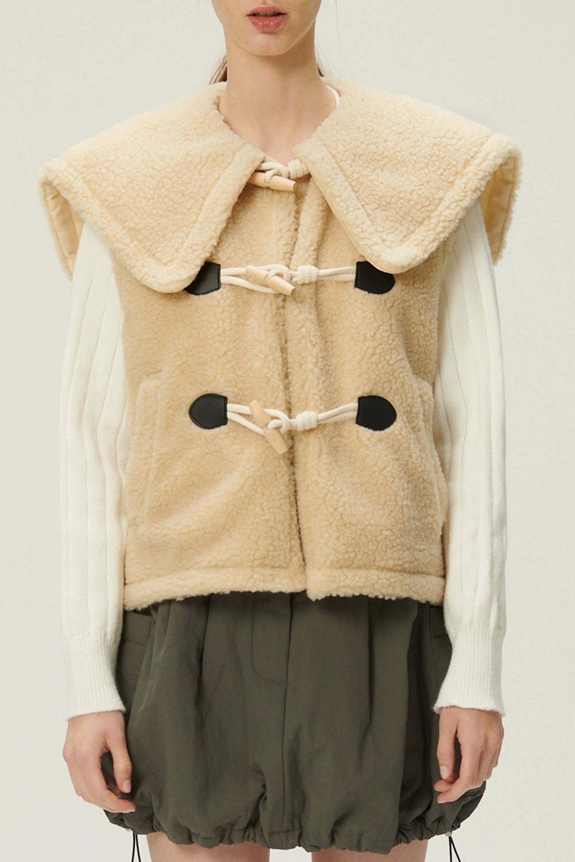 Amy Duffle Teddy Vest