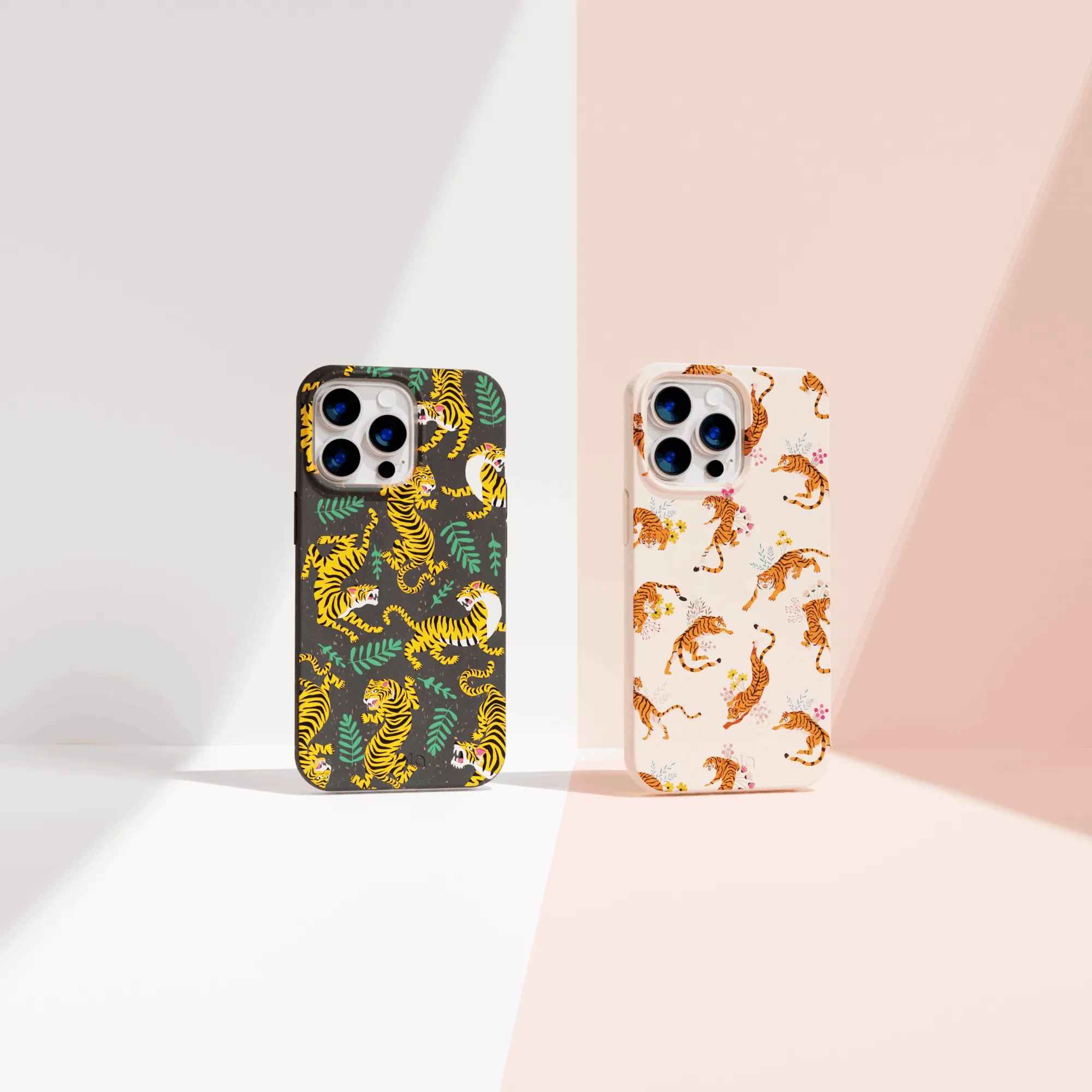 Black Playful Tigers Google Pixel 7 Pro Case