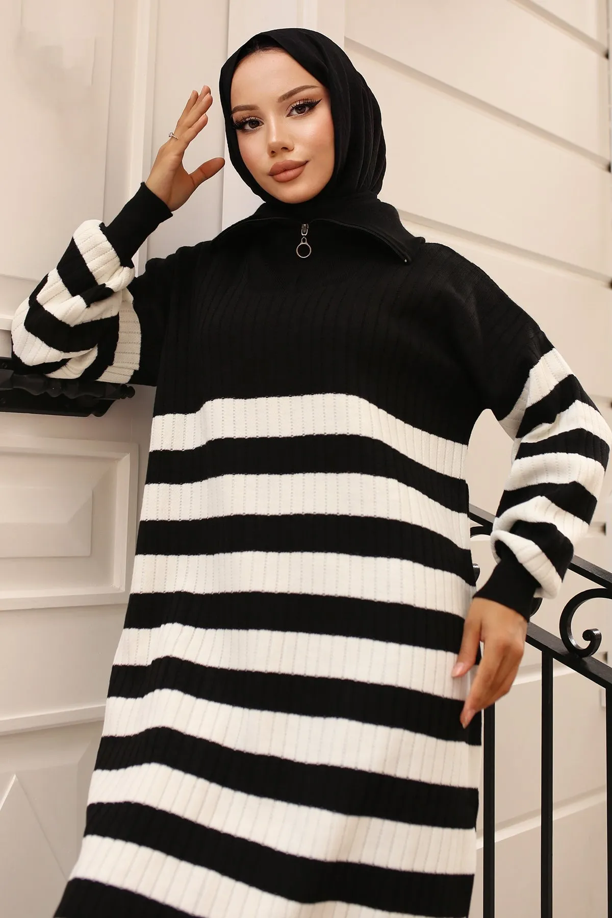 BNG Women 5 Striped Knit Dress Black - Clermont