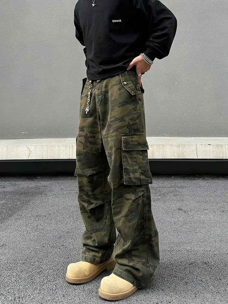 Cargo Pleated Camo Pockets Pants