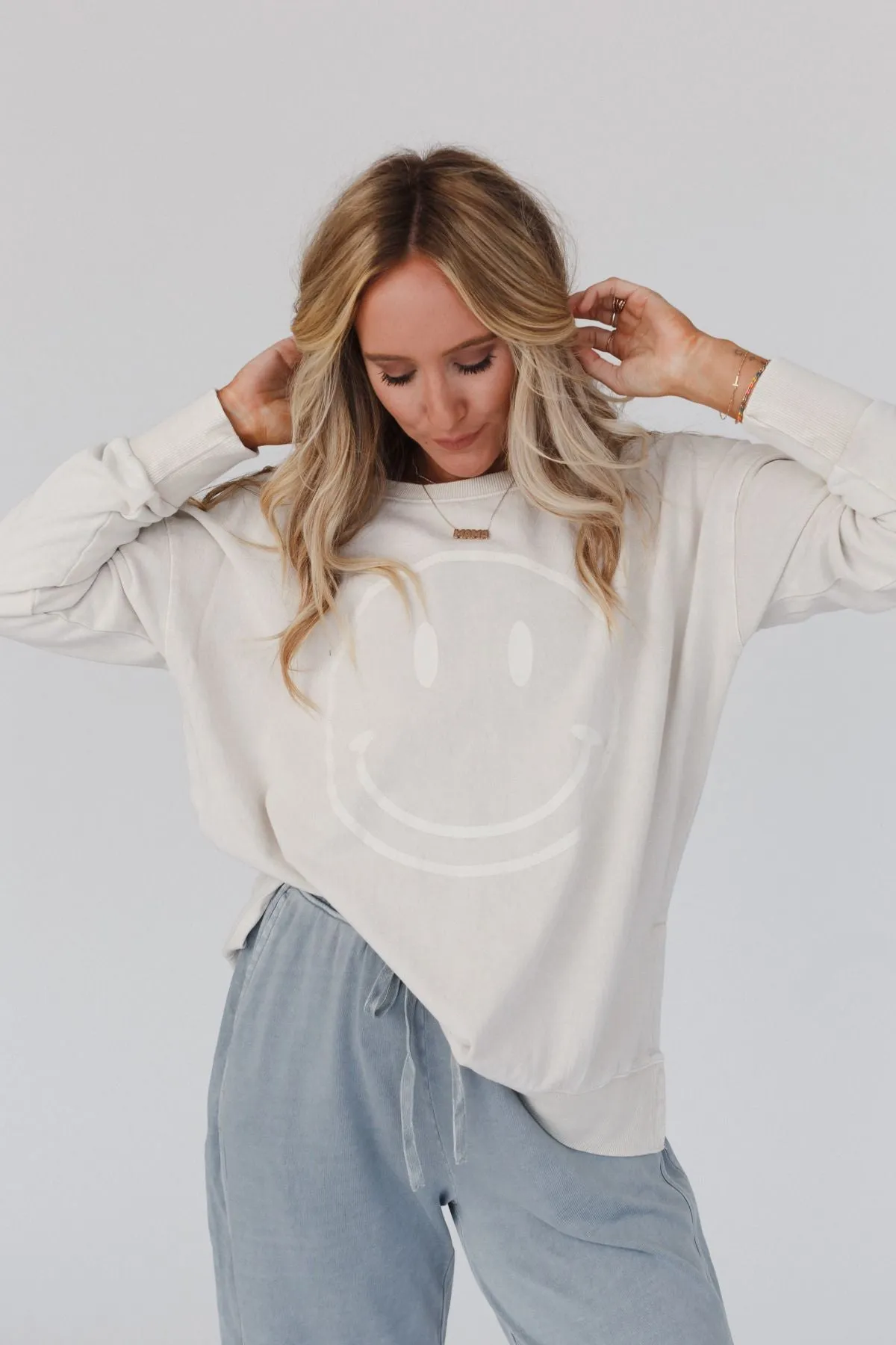 Catch My Smile Pullover Top - Khaki