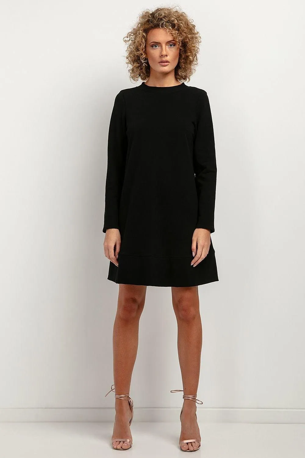 Chic Fall Knit Dress with Elegant Stand-Up Collar