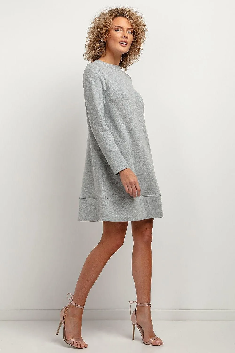 Chic Fall Knit Dress with Elegant Stand-Up Collar