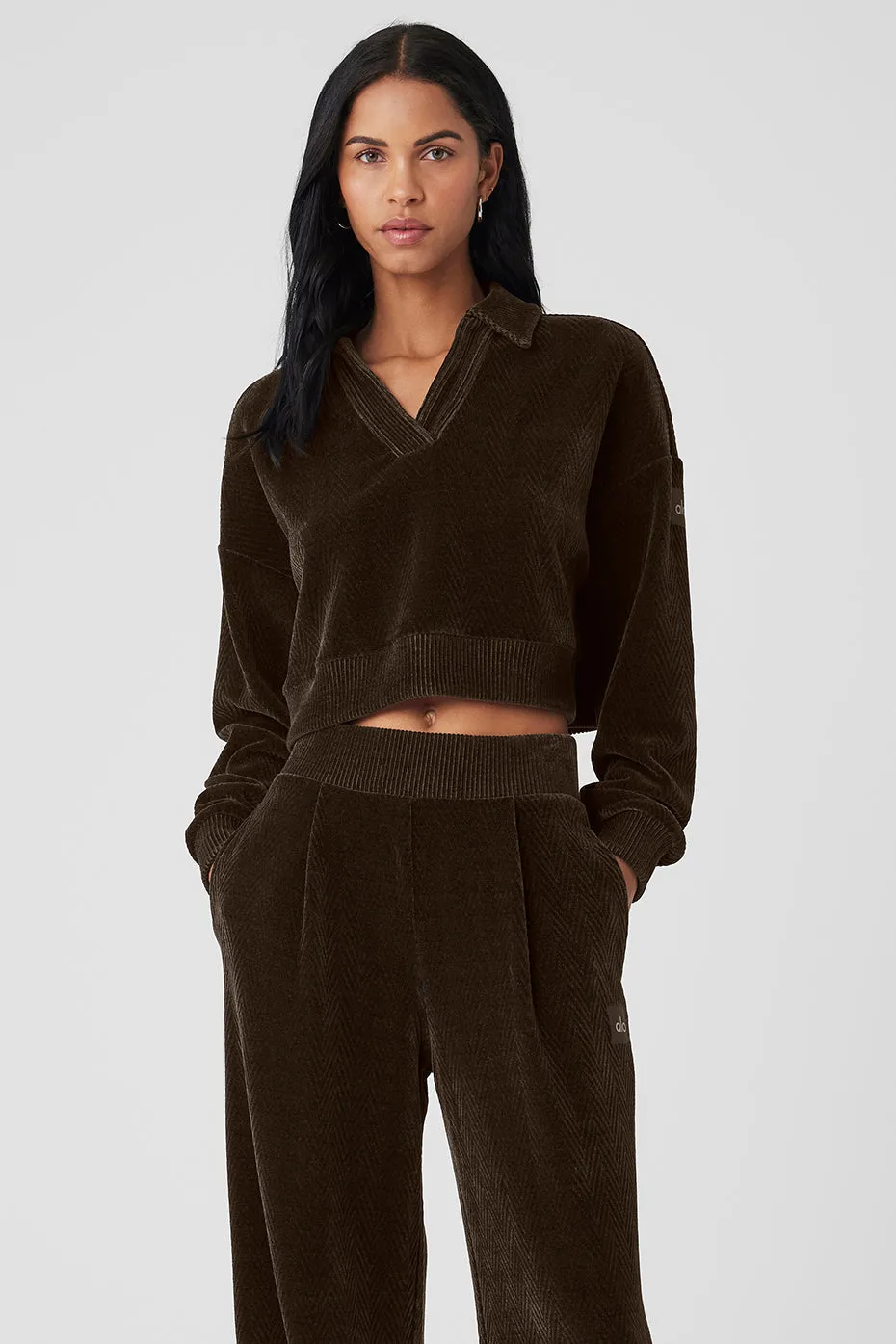 Cropped Cozy Day Henley Pullover - Espresso