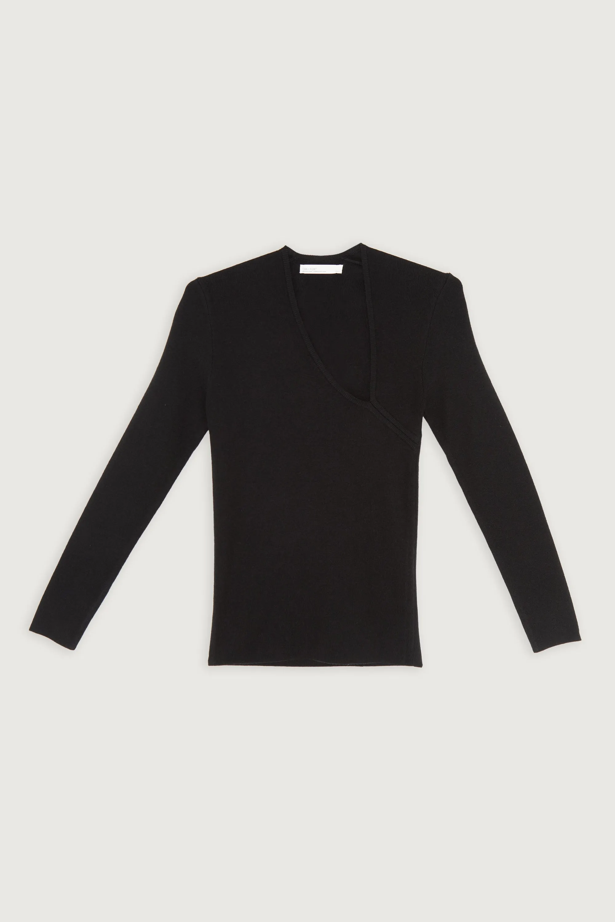 CUT-OUT NECK LONG SLEEVE TOP