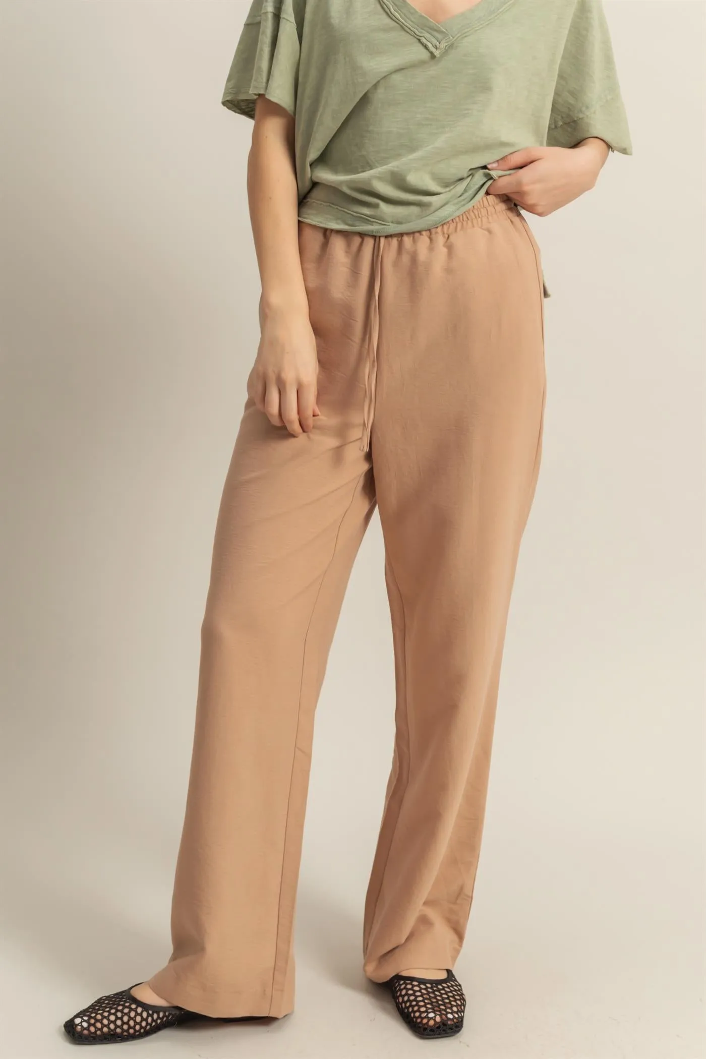 DZ25A895-High-Waist Wide Leg Woven Pants