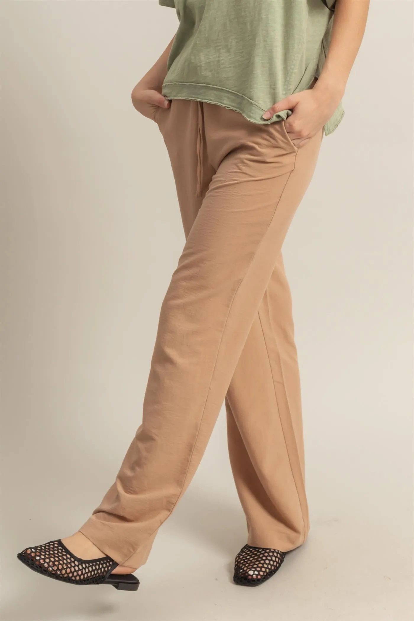 DZ25A895-High-Waist Wide Leg Woven Pants