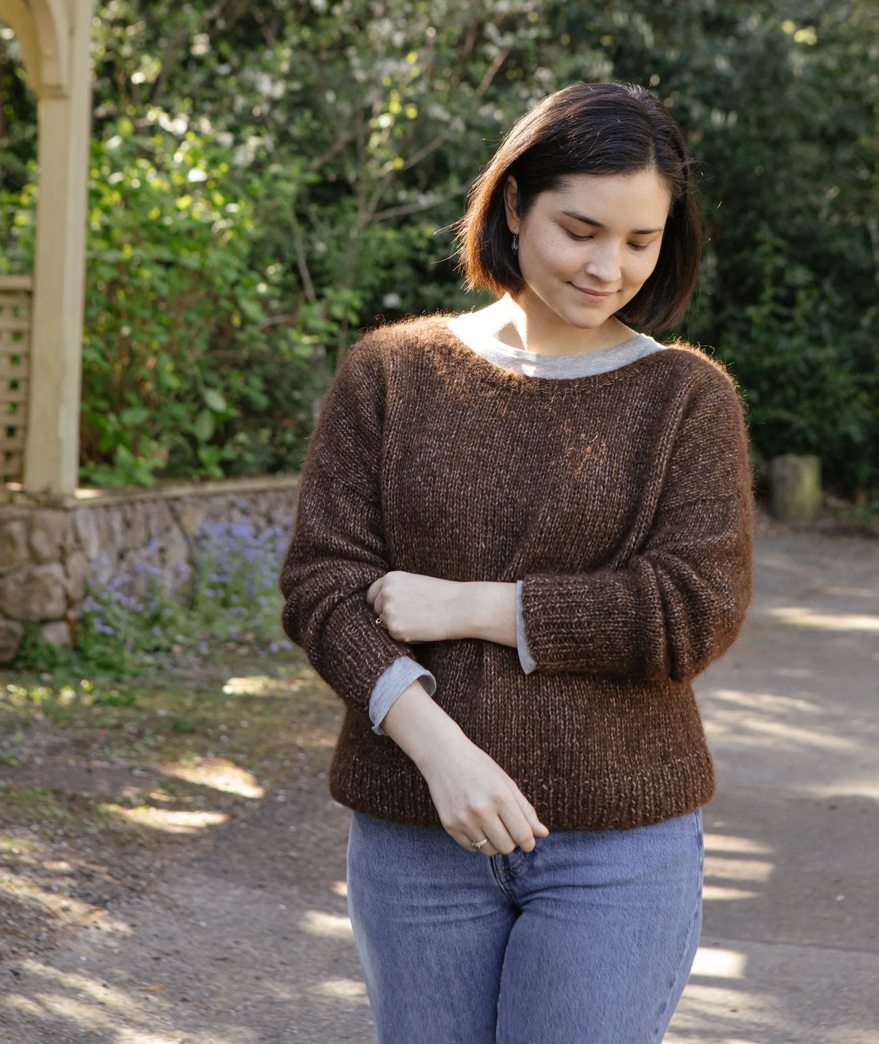 Easy Relaxed Pullover Using Isager Soft