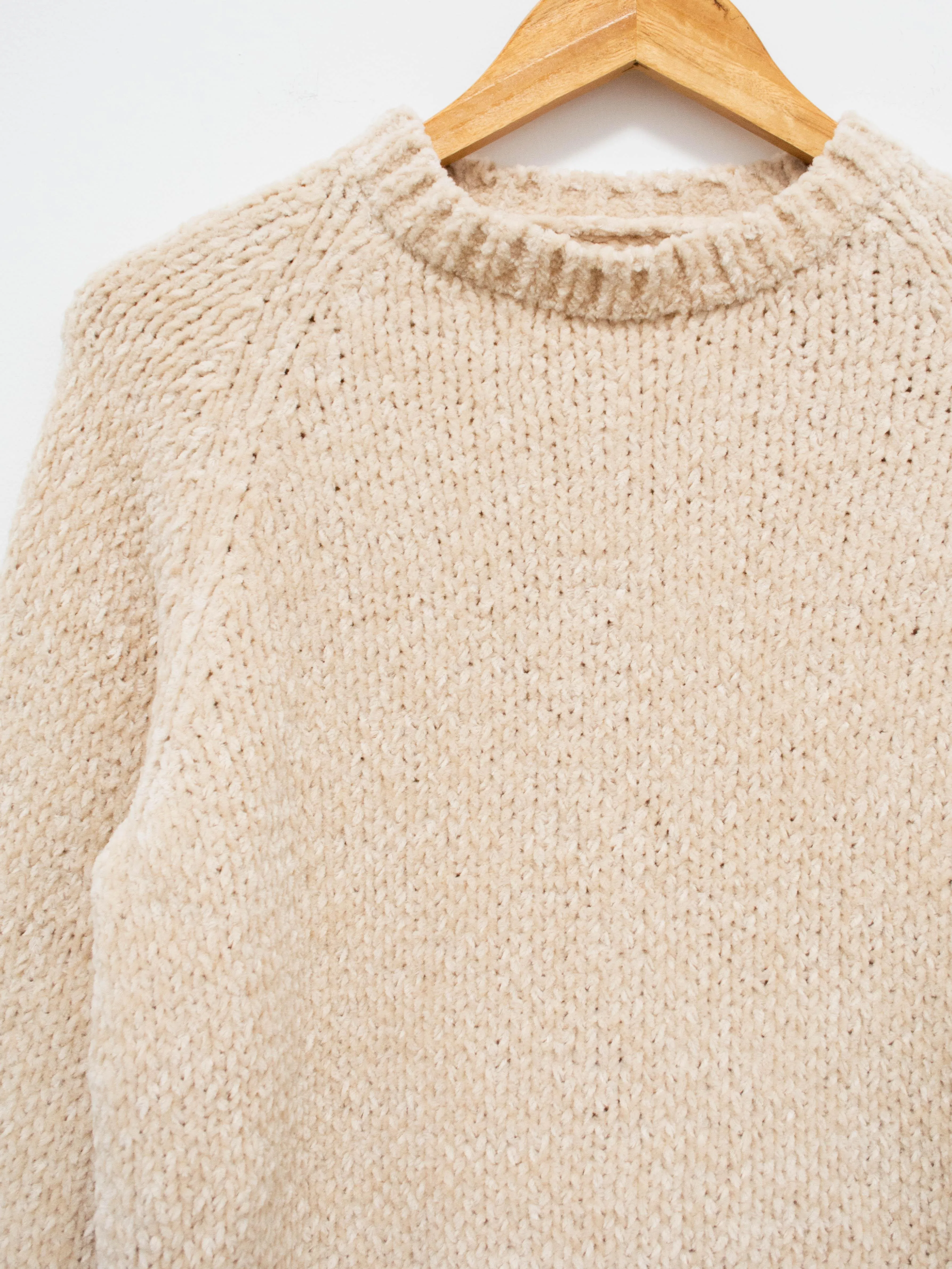 Hand Dyed Cotton Mole Yarn Crewneck - Natural