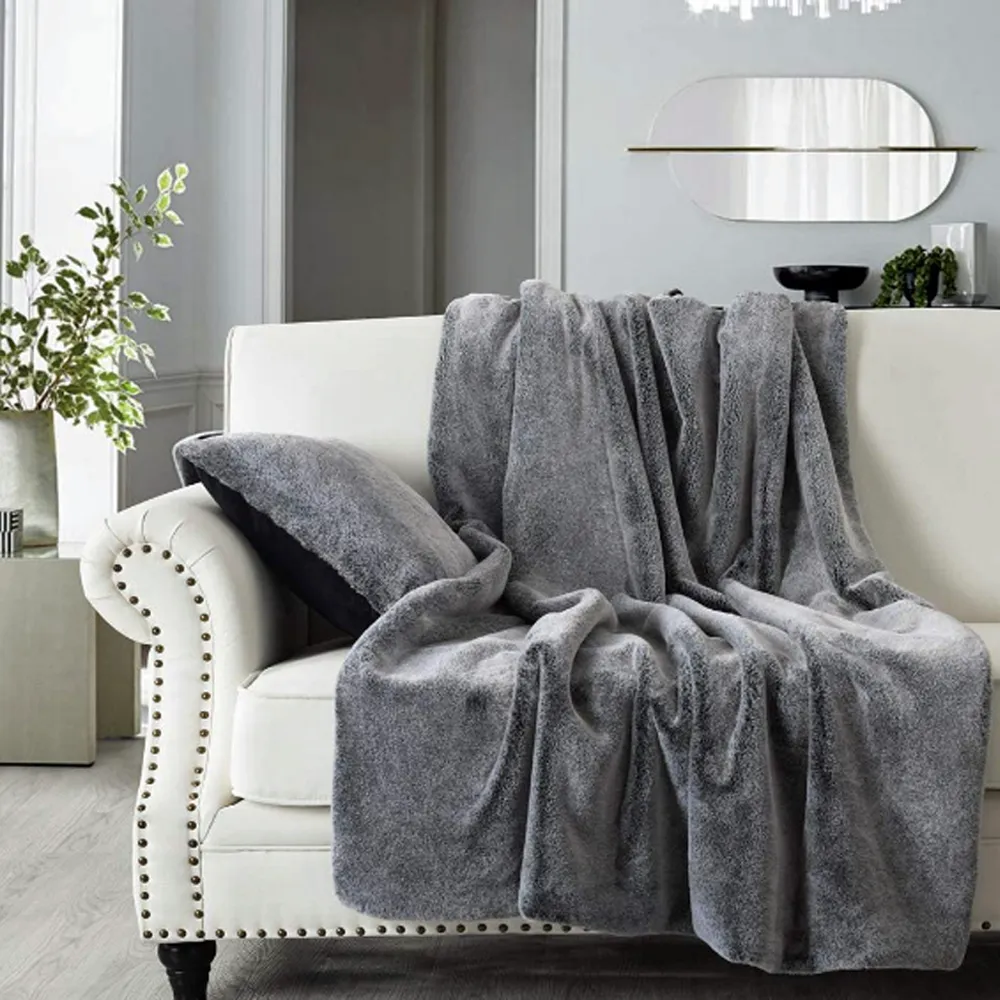 Kos Faux Fur & Velvet Blanket by Nordic Fleece