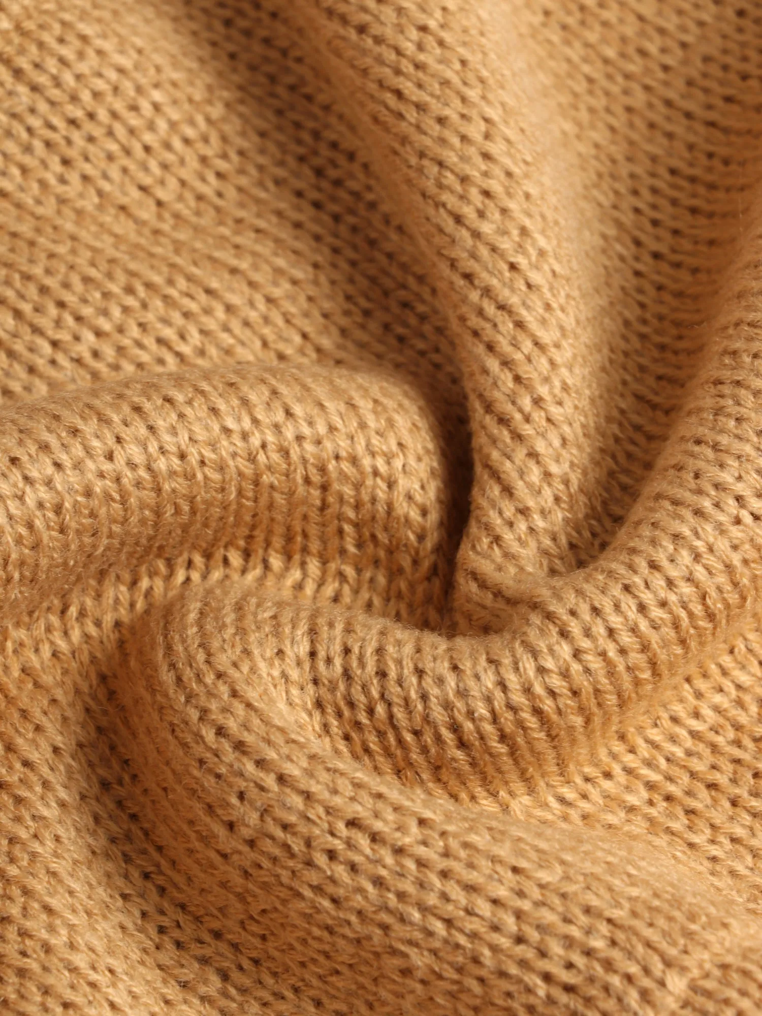 Long-Sleeved Knitted Pullover