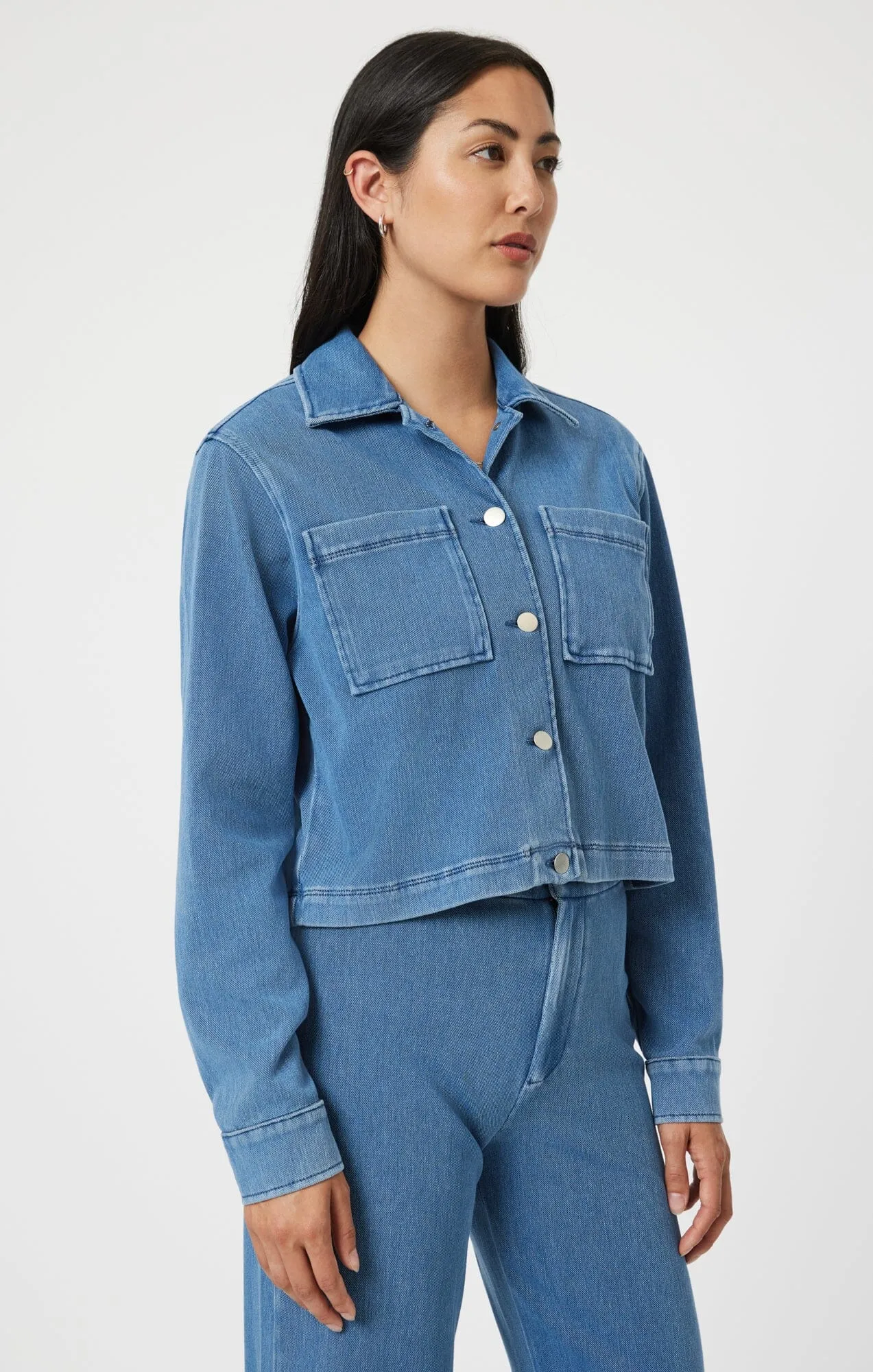 SHIRLEY JACKET IN LIGHT BLUE MOVE