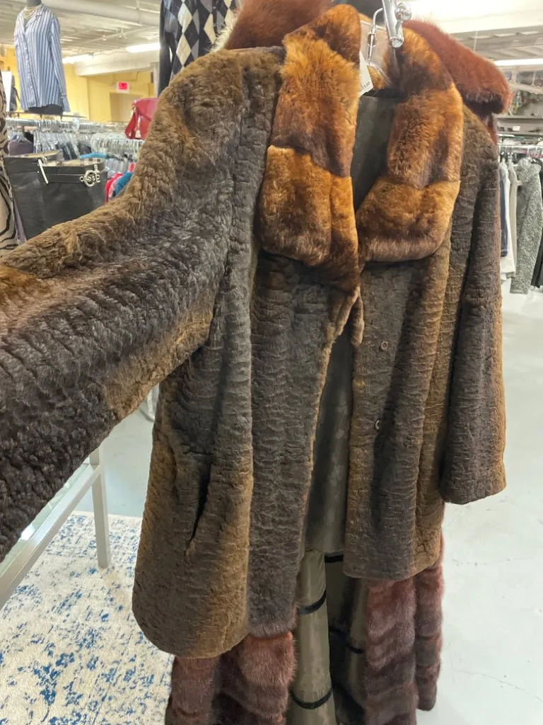 Size One Size Brown Fur