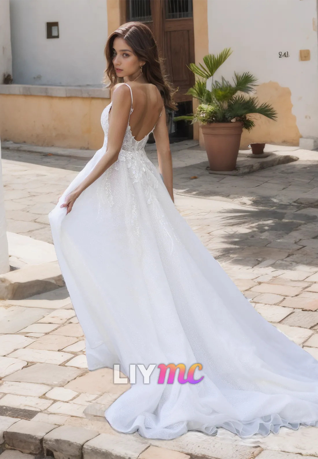 V-Neck Spaghetti Sraps Appliques Pleated A-Line Wedding Dress