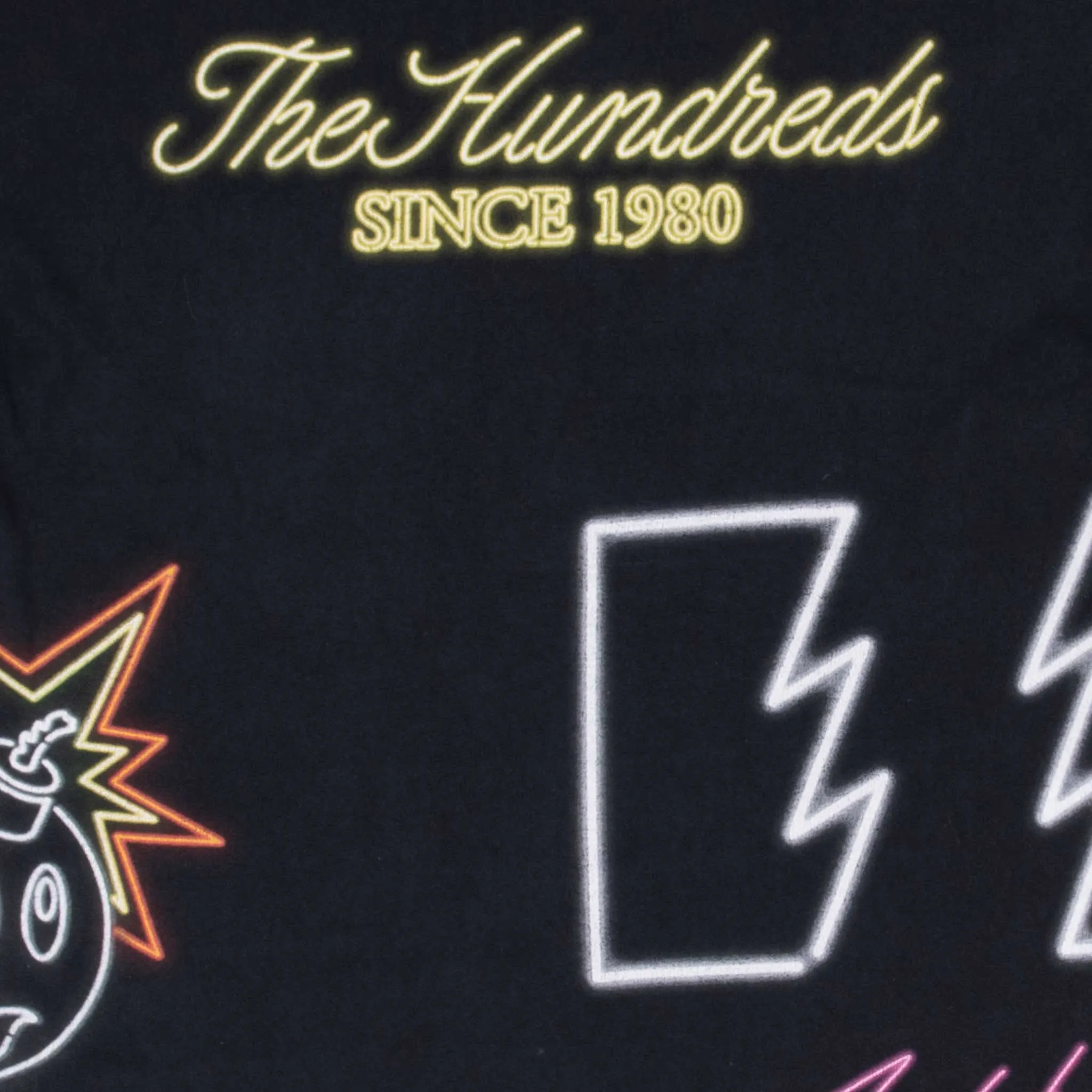 VINTAGE THE HUNDREDS ALL OVER PRINT 2000S BLACK TEE SHIRT SIZE MEDIUM